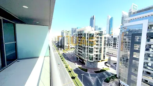 Luxury Apartment | Prime location | Hot Property | Close kitchen