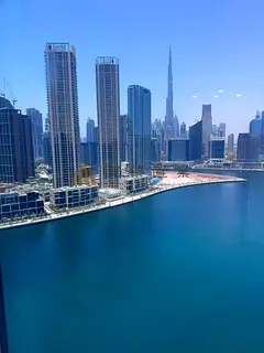 Vacant | Canal & Skyline View | Spacious