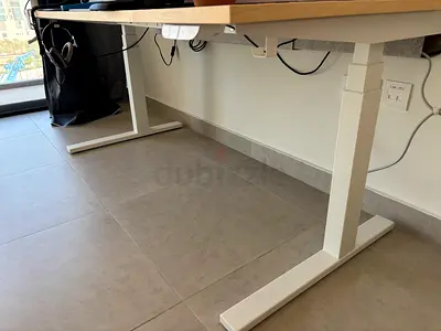 Desk sit/stand, electric