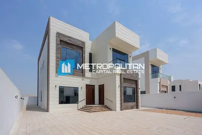 Spacious Corner Villa | 552 SQM | High Ceilings