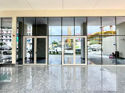 SHELL&CORE I CORNER UNIT I ROAD FACING