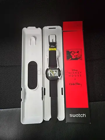 Mickey Mouse x Keith Haring Swatch