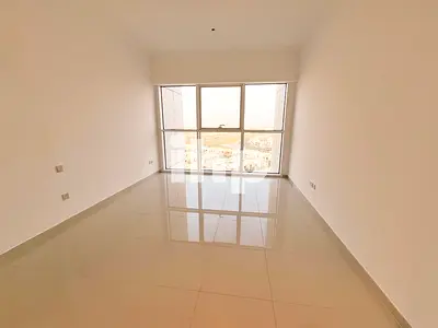 High Floor | Golf Courses View | 12 Cheques | Vacant