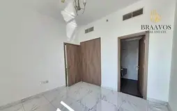 LOW FLOOR | WELL MAINTAINED | VACANT