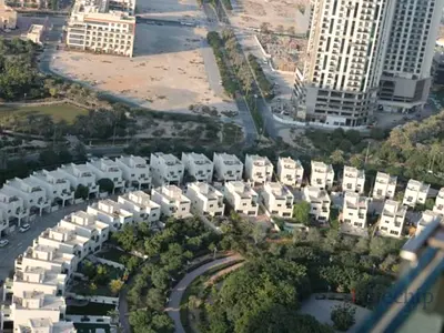 Genuine Resale | 5 Star Amenities | Skyline View