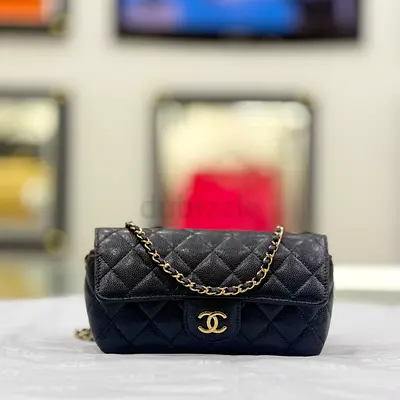 Chanel Classic black quilted leather chain-strap handbag (small)