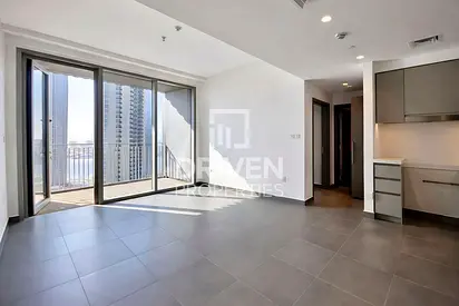 Elegant Apartment | Stunning View | Modern Layout