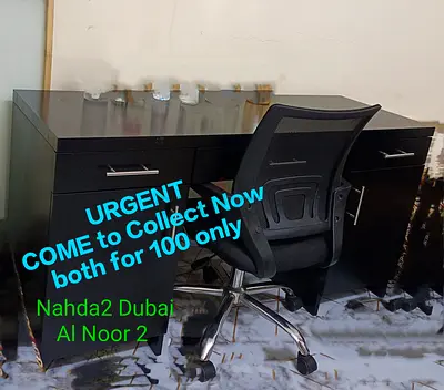 Urgent sell Office table