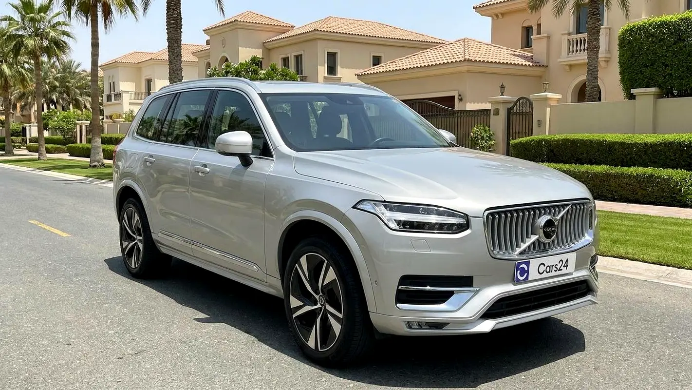 Volvo XC90 2023 — photo 1 of 12