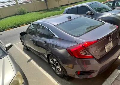 Honda Civic EX 2018 - Reliable, Efficient &amp; Well-Maintained (Canadian Specs)