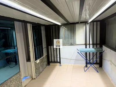 للبيع استوديو مع بلكونه طابق اول المطلوب130الف مع الباركن الاستلام فوري