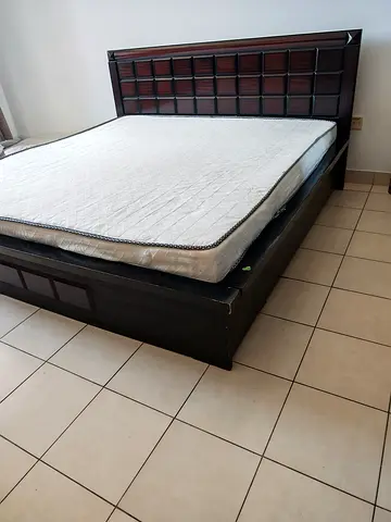 King size Wooden Bed with Storage | Mattress included