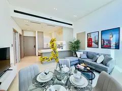 BRAND NEW | PRIVATE POOL | NEAR EXIT