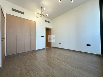 HIGH FLOOR | BRAND NEW | PRIME LOCATION