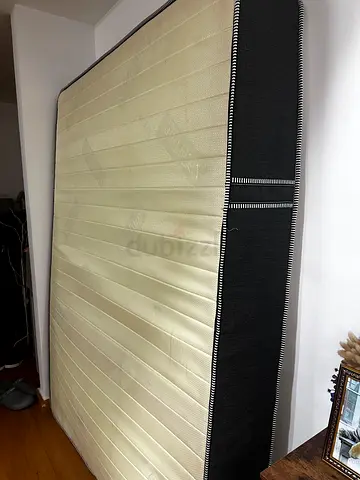 King size mattress in good used condition