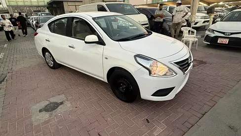 Nissan Sunny SV 2023 GCC Specs