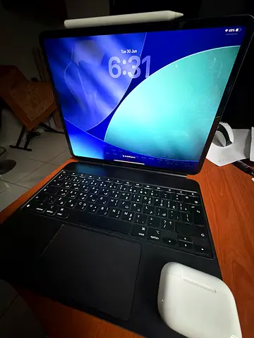 iPad Pro - 2025 (8th Generation) M5 13-inch, with magic keyboard and pen and airpods pro 3