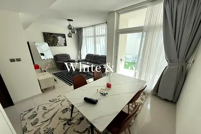 Fully Furnished | Vacant Mid July| Stylish