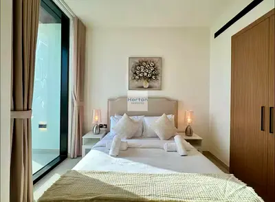 FULLY FURNISHED I MONTHLY OPTION AVAILABLE I VACANT