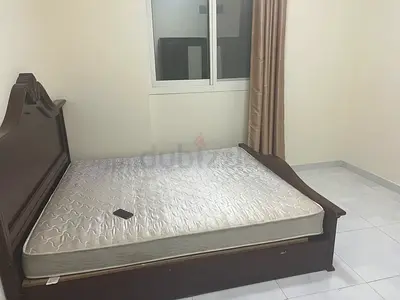 King size wooden cot bed