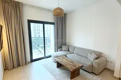 Fully Furnished | Boulevard View | Vacant Now