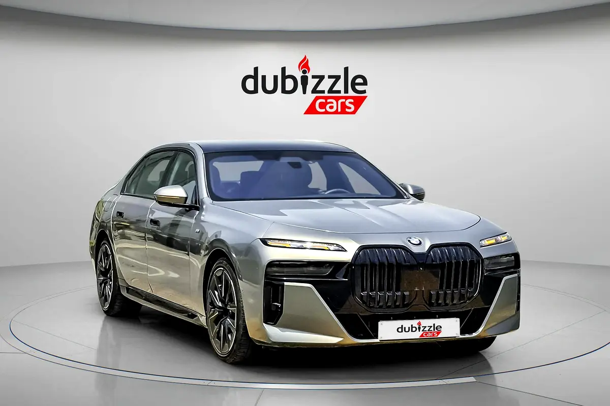 BMW 7-Series 2023 — photo 1 of 16