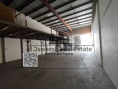 : Warehouse with Mezzanine in Al Jurf 1 – Ajman A warehouse with a mezzanine is available for rent