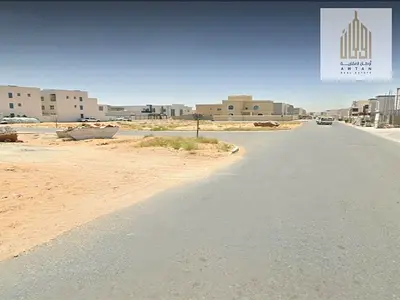 Residential land, including fees, freehold, prime location