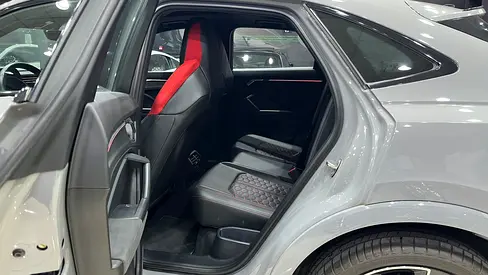 2023 AUDI RS Q3 照片 15