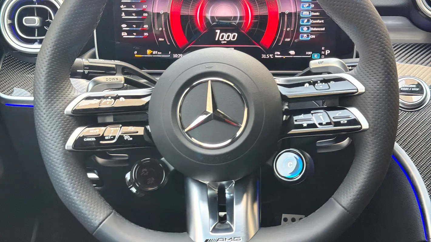Mercedes-Benz C-Class 2025