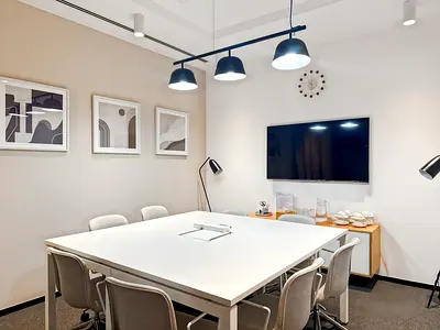 Fully serviced open office space for rent for you and your team in Dubai, Deira City Center