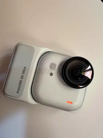 Insta360 GO Ultra action camera - white, good condition - Creators Bundle. Hard case for free
