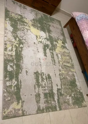 Green and Beige Abstract Modern Area Rug - Good Condition