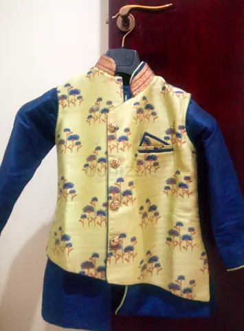 Boys traditional kurta with embroidered nehru jacket - size for toddler