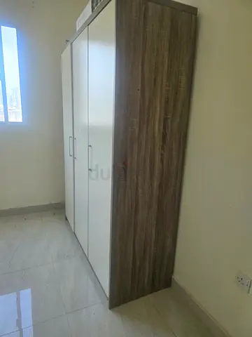Urgent sale Cupboard 3 door