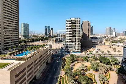 Well Maintained Unit | Spacious | Vacant