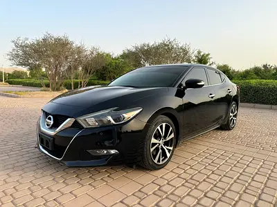 2016 Nissan MAXIMA 照片 2