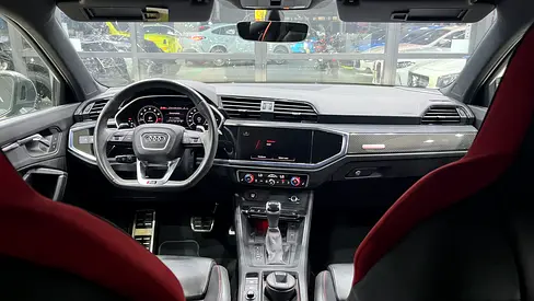 صورة مصغرة 17 لـ 2023 AUDI RS Q3