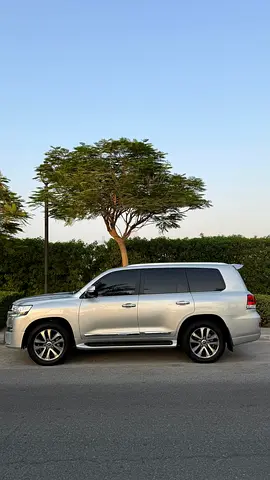 Toyota Land Cruiser VXR 2017 GCC Specs
