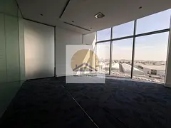 Chiller free Office Near Metro 1671 Sqft Rent 167k