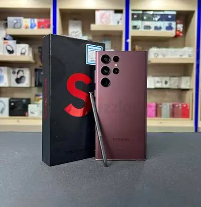 Samsung Galaxy S22 Burgundy with S Pen, Boxed