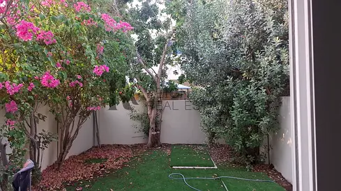 Well Maintained 3br Villa | Vacating Soon Book now