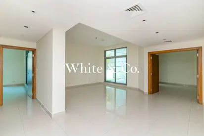 Large Terrace | Study | Perfect Location