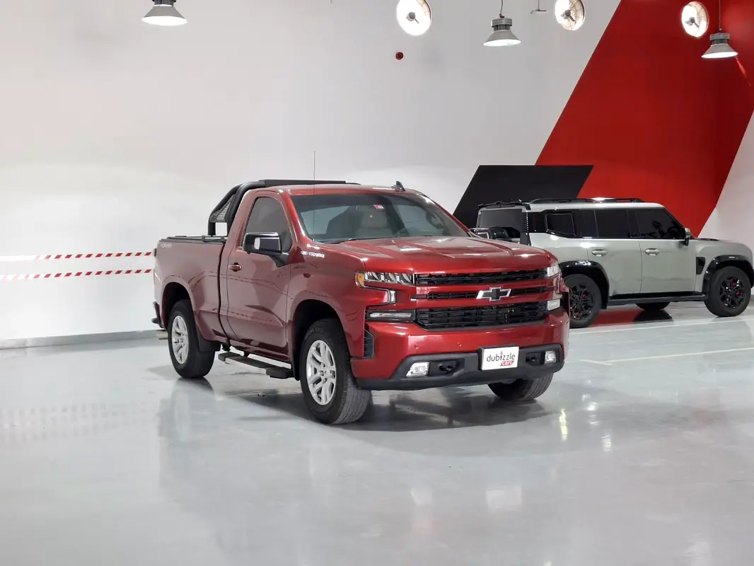 Chevrolet Silverado 1500 2019 — photo 1 of 13