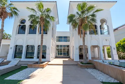 Stunning Signature Villa on Palm Jumeirah