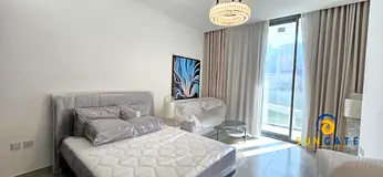 Fully Furnished, Brand New, Low floor