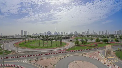 Hot Deal | Skyline View | Spacious Layout