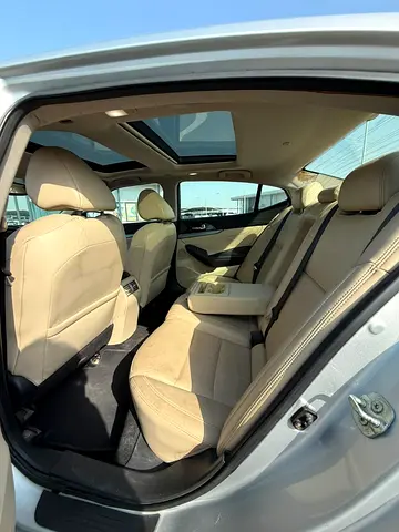 2020 Nissan MAXIMA 照片 14