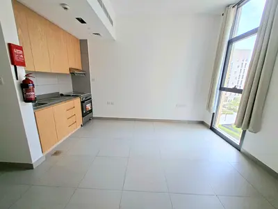 Cheapest studio with gym pool and parking