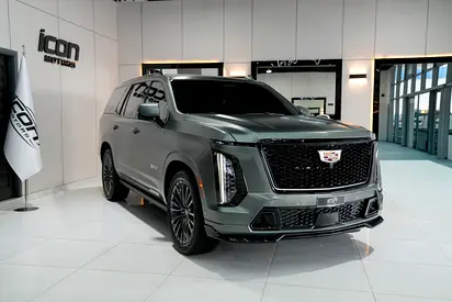 2023 Cadillac Escalade V | GCC Specs | Supercharged V8